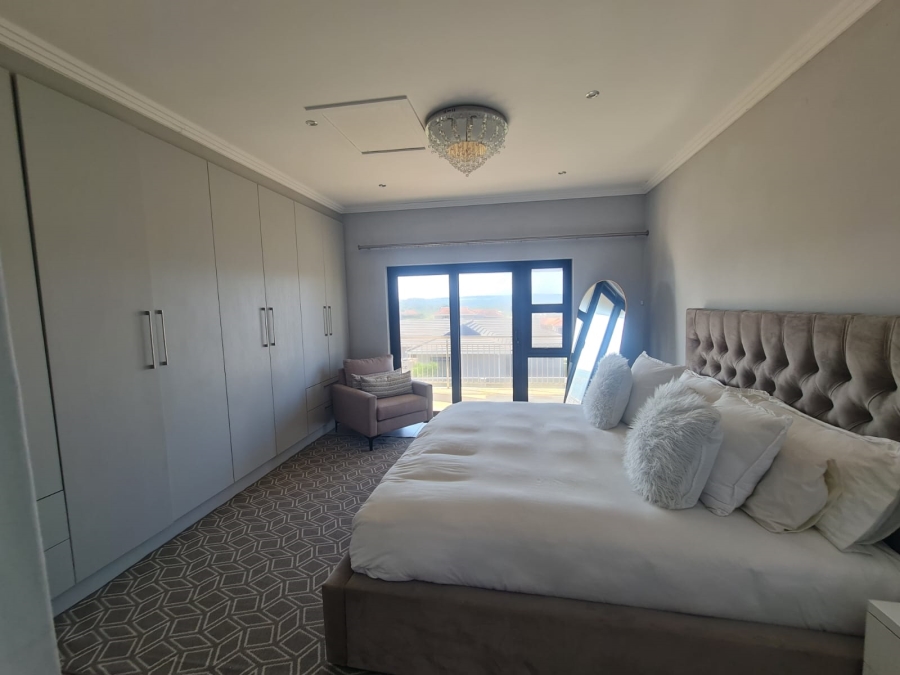 4 Bedroom Property for Sale in Kidds Beach Eastern Cape